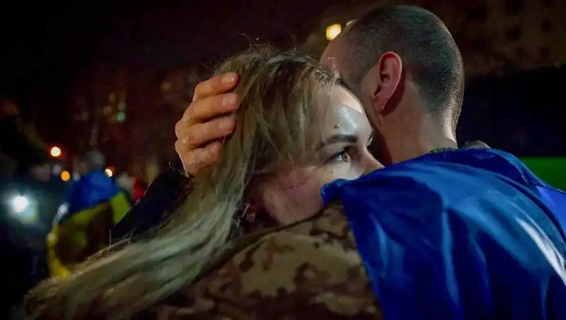 Ukrayna ve Rusya, 175'er Savaş Esirini Karşılıklı Olarak Takas Ettiler