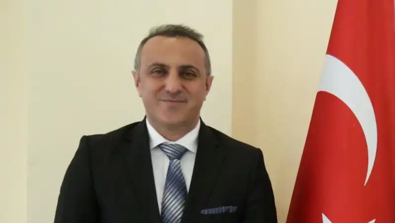 Gümüşhane Üniversitesi'nde Rektörlük Görevine Atanan Prof. Dr. Oktay Yıldız Kimdir?