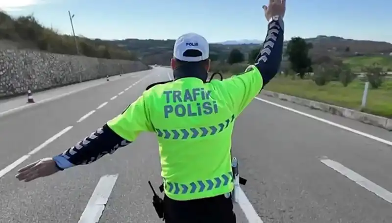 Hız Denetimlerinin Artışıyla Trafik Kazaları Azalıyor Mu?