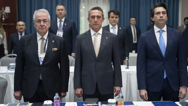 Fenerbahçe'nin İmza Rekorları: 2023 Yılındaki Sayılar Şaşırtıyor