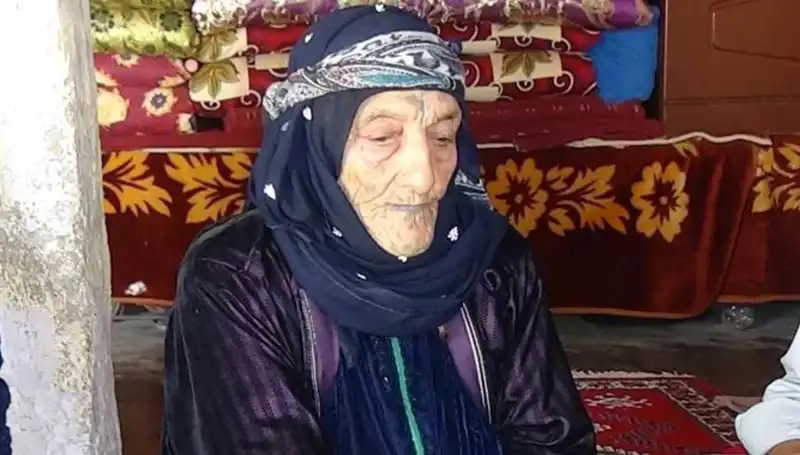 Türkiye'nin En Yaşlı Kadını Hayatını Kaybetti: 131 Yılda Neler Yaşandı?
