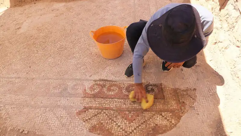 Mardin’deki Büyüleyici Mozaik: 1500 Yıllık Tarih Gün Yüzüne Çıktı!