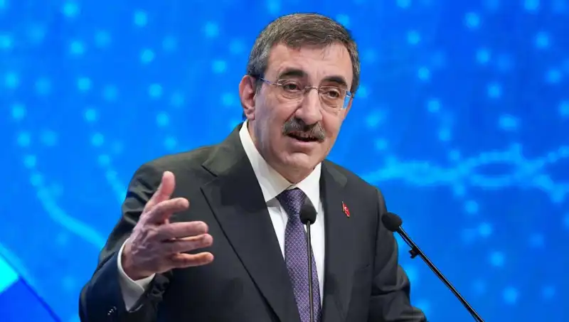Cevdet Yılmaz, CHP Kurultay Davasında İki Alternatif Önermekte