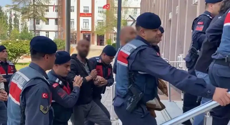 Civciv Baronunun Gözaltına Alınması: Olayın Arka Planı ve Detayları