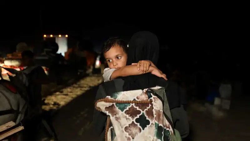 İsrail'in "Güvenli Gölgeleri": İki Çocukla Birlikte 13 Filistinli Hayatını Kaybetti