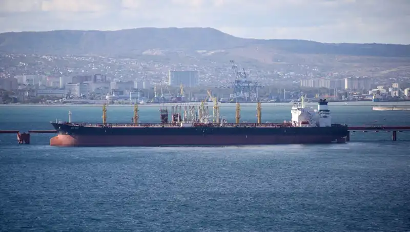 Karadeniz Plajları: Çevre Felaketine Rağmen İnsanlarla Dolu