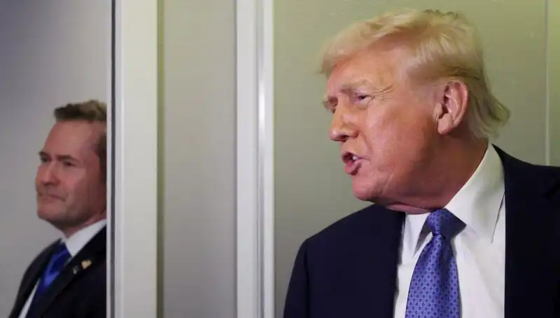 Trump’ın Şaşırtan Kararı: Mike Waltz Görevden Alındı!