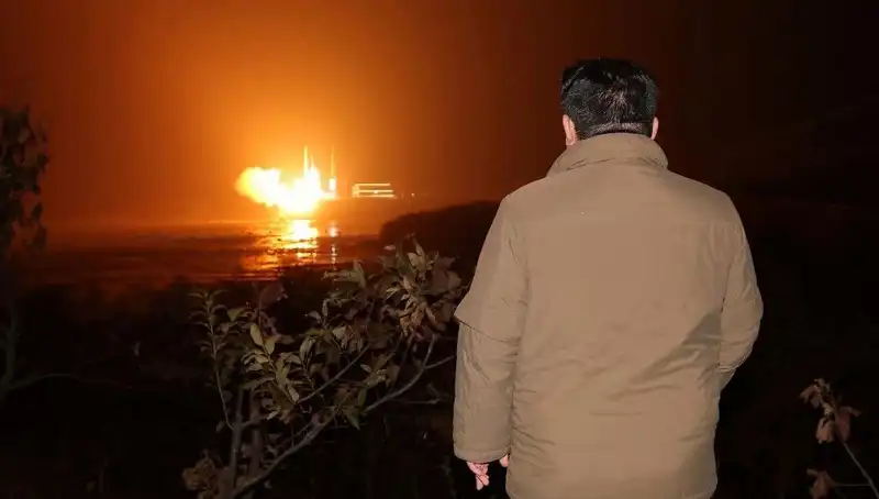 Kuzey Kore'nin Silah Programı: Amerikan Hanelerinin Gizli Faturası