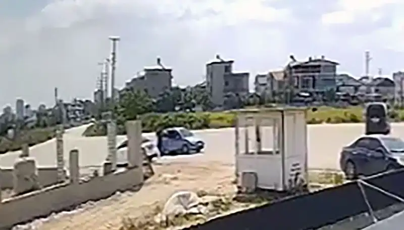 Park Halindeki Araçlardan Yüzde Yüz Güvenliğe Rağmen 450 Bin Lira Çalındı!