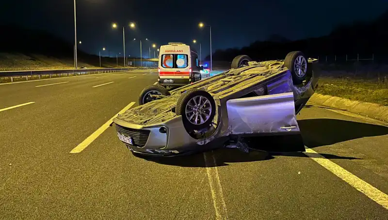 Kuzey Marmara Otoyolu'nda Korkunç Kaza: İki Otomobil Çarpıştı!