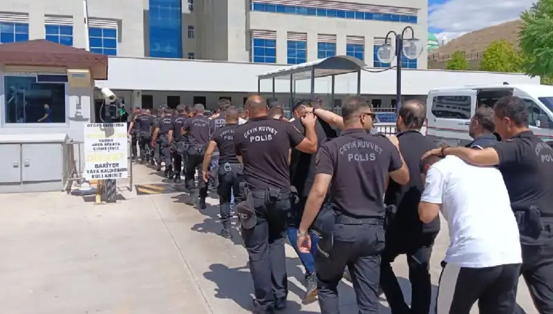 Ankara'da Tehditlerle Haraç Kesen Çeteye Şok Operasyon: Avukatlarla İşbirliği