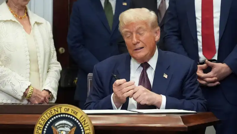 Trump’tan Beyaz Saray’a Lüks Yenilik: 200 Milyon Dolar Bütçe Ayrıldı
