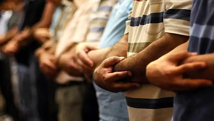 Cenaze Namazı Nedir? Detaylarıyla Uygulama ve Tüm Rekat Bilgileri