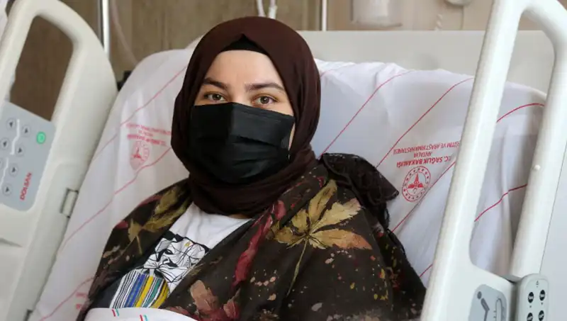 Bitki Çaylarının Tehlikeli Yan Etkisi: Karaciğer Nakli Hayat Kurtardı