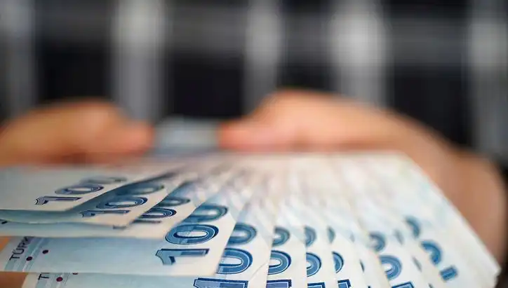 Emekli Promosyon Kampanyaları 2025: Bankalar Ne Kadar Ödüyor?