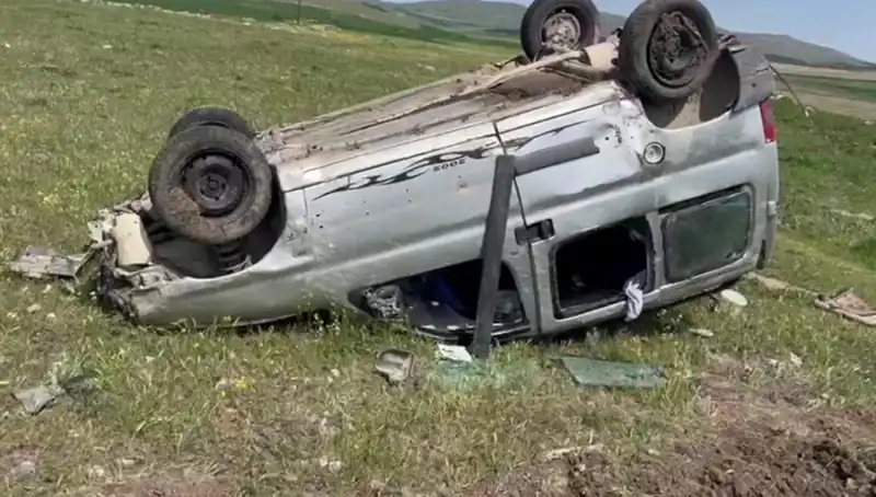 Konya'da Takla Atan Otomobil Kaza Yaptı, İki Kişi Yaralandı