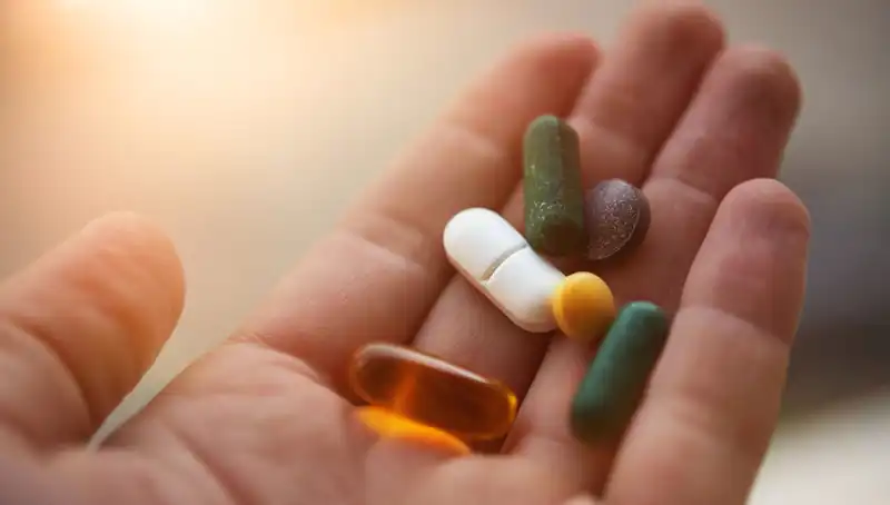 Uzman Doktordan Shock Uyarı: Kesinlikle Almamanız Gereken 3 Vitamin Takviyesi