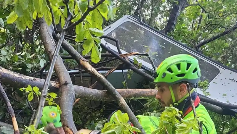 İtalya'da Teleferik Felaketi: Dört Kişi Hayatını Kaybetti