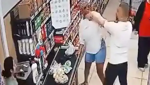 Market Kasa Sırasında Şoke Eden Olay: Kadına Saldırı Gerçekleşti