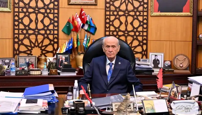 Bahçeli'den Galatasaray'a Şampiyonluk Kutlaması: Futbolun Birleştirici Gücü