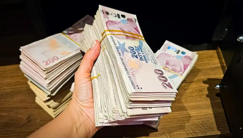 Türkiye'nin Mevduat Pazarında Rekor: 12 Trilyon Lira!