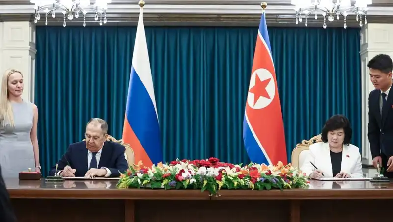 Rusya ve Kuzey Kore: Lavrov ile Pyongyang'dan Gelen Güçlü Mesaj