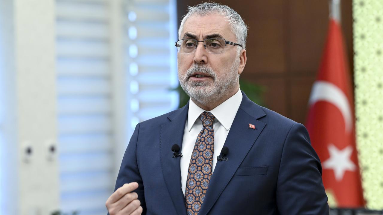 Bakan Işıkhan: Asgari Ücrete İyileştirme Olabilir