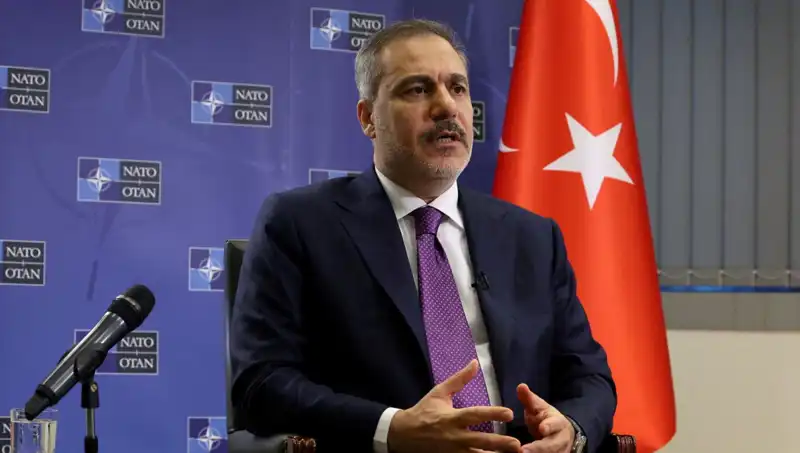 Türkiye-Dubai İlişkilerini Güçlendiren Tarihi Ziyaret: Bakan Fidan BAE'ye Gidiyor