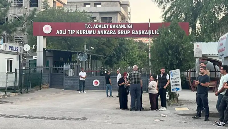 Şehitlerimizin Naaşları, Vatan Toprağına Dualarla Uğurlandı