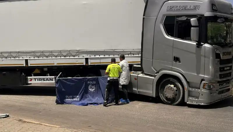 Gaziantep'te Feci TIR Kazası: İki Kişinin Hayatı Durduruldu