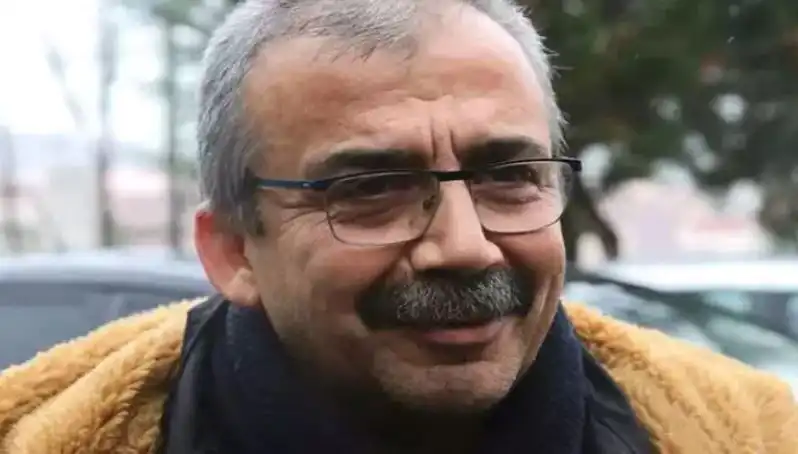 Sırrı Süreyya Önder Kimdir? Sağlık Durumu Hakkında Son Gelişmeler