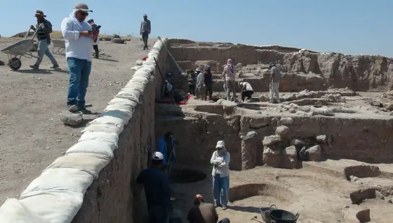 Sıcak Havalara Rağmen Oylum Höyük’te Kazı Çalışmaları Tümüyle Devam Ediyor