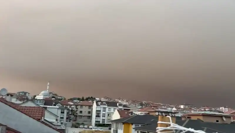 Bursalılar Dikkat! Kül Yağmuru Tehlikesine Hazır Olun!