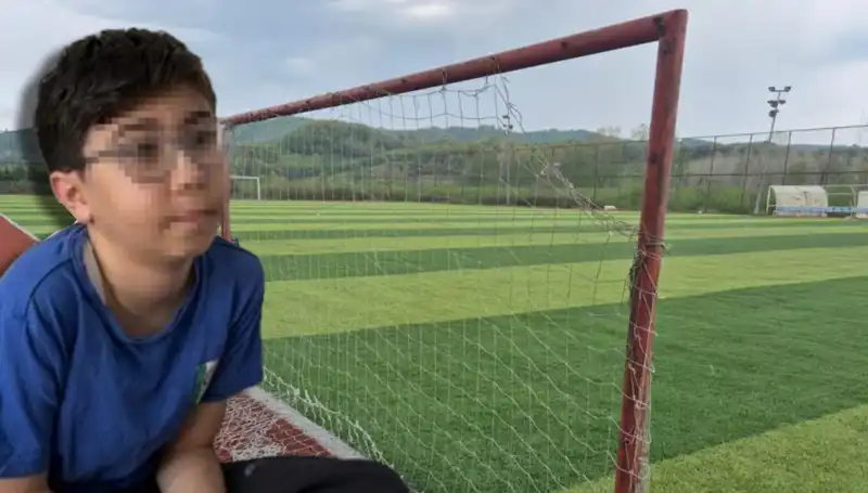 Halı Saha Oyununda Çift Görme Krizi: Sporcu Hayatı Riski Altında!