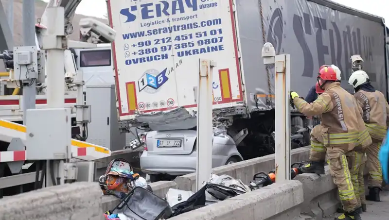 Bayram Tatilinde Trafikte 72 Kişi Hayatını Kaybetti: Nedenler ve Önlemler