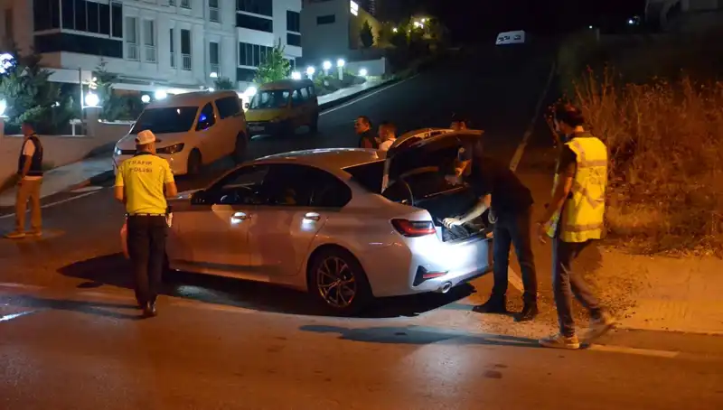 Edirne’de Denetimlerden Kaçmaya Çalışan Şahislere Gözaltı Uygulandı