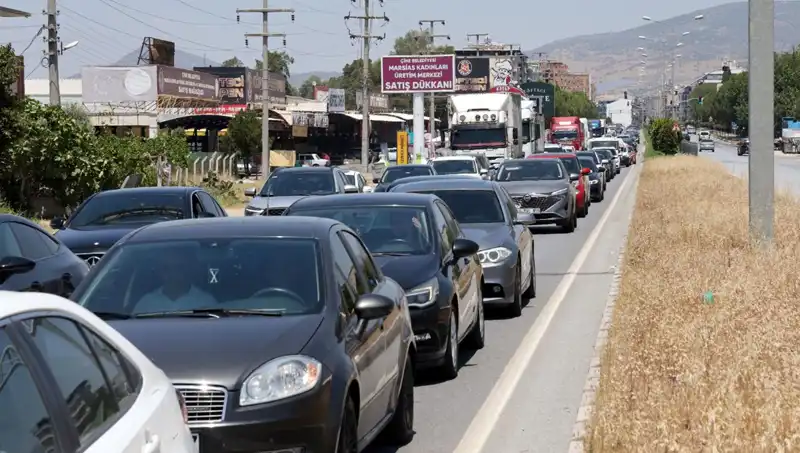 Aydın ve Muğla Arası 60 Kilometrelik Araç Kuyruğu Felaketi!