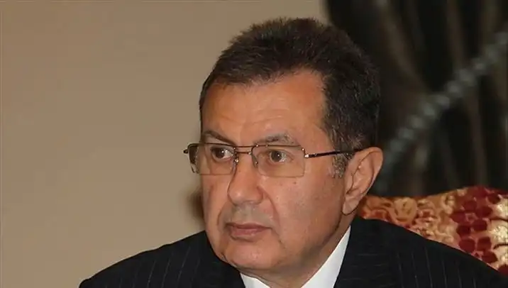 Mehmet Emin Karamehmet'in Hayatı: İş Dünyasının Dahisi