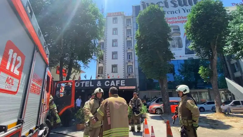 Fatih'teki Otel Yemekhanesinde Korkutan Yangın: Olayın Ayrıntıları