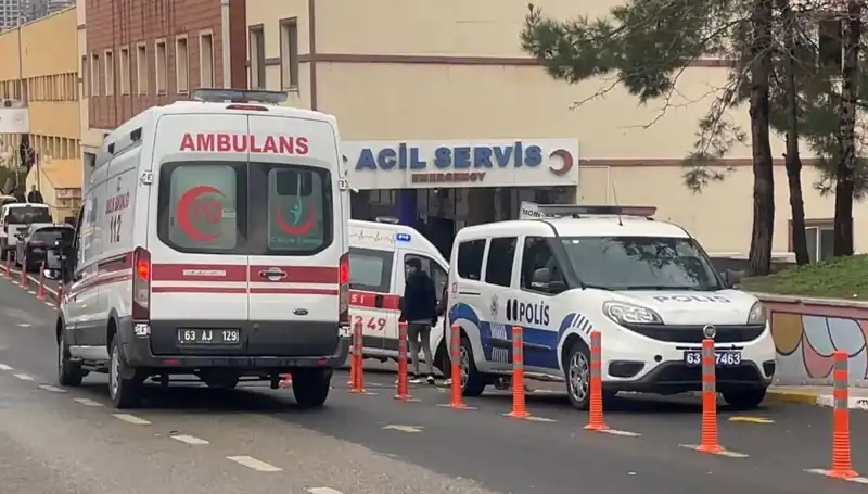 Şanlıurfa'da Şok Edici Kaza: Elektrik Akımına Kapılıp Direkten Düştü!