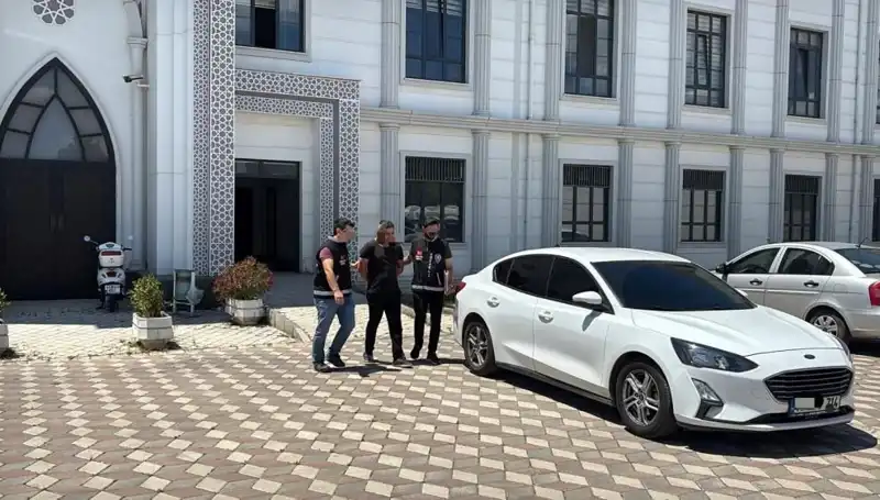 Kocaeli'de Şok Cinayet: Katil Zanlısı Yakalandı ve Tutuklandı!