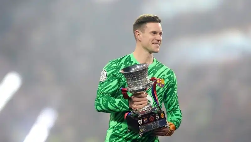 Barcelona'da Ter Stegen Sakatlıktan Dönüyor: Takım İçin Ne Anlama Geliyor?