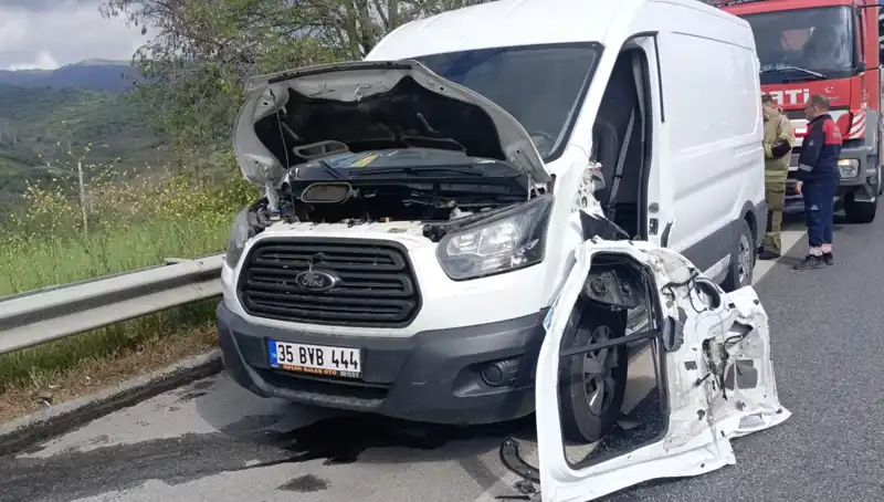 Aydın-İzmir Otoyolu’nda Feci Kaza: Çok Sayıda Yaralı ve Büyük Hasar