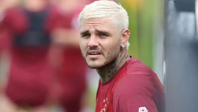 Icardi, Borcunu Açıklarken Osimhen ve Kerem Aktürkoğlu’na Da Değindi