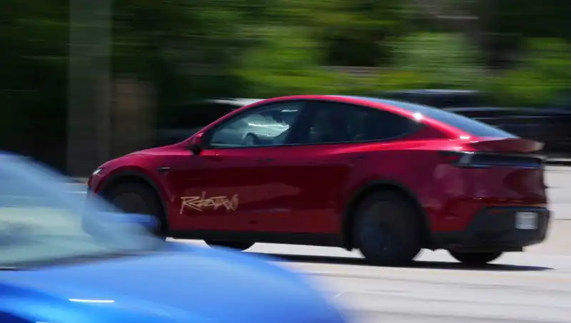 Elon Musk’ın Robotaxi Rüya Projesi Büyük Bir Başarısızlığa Uğradı!