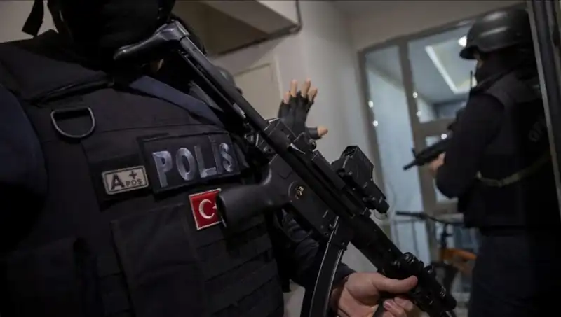 17 İlde Eş Zamanlı DAEŞ Operasyonu: 89 Şüpheli Gözaltında!