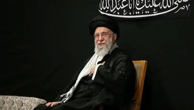 Hamaney, İsrail ile Savaşın Ardından İlk Kez Kamuoyuna Açıldı