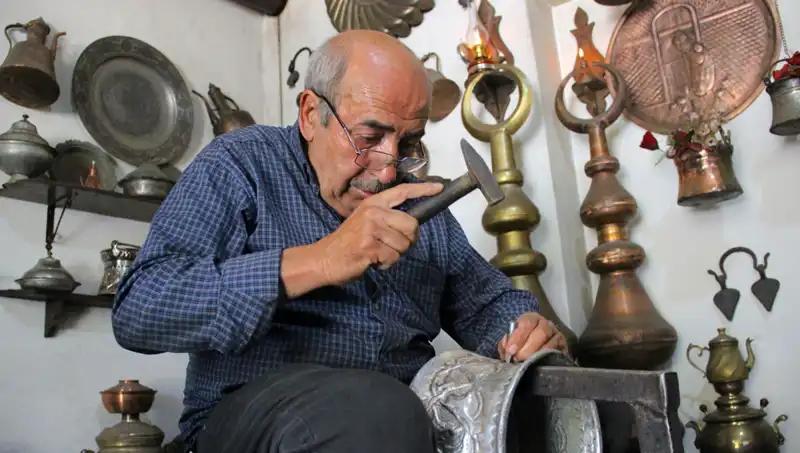 : Yarım Asırlık Bir Ustalık: Sanat ve Zanaatkarlık Buluşması