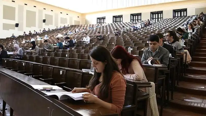 Bugün Üniversite Kayıtları İçin Son Şans! Geleceğinizi Şekillendirin