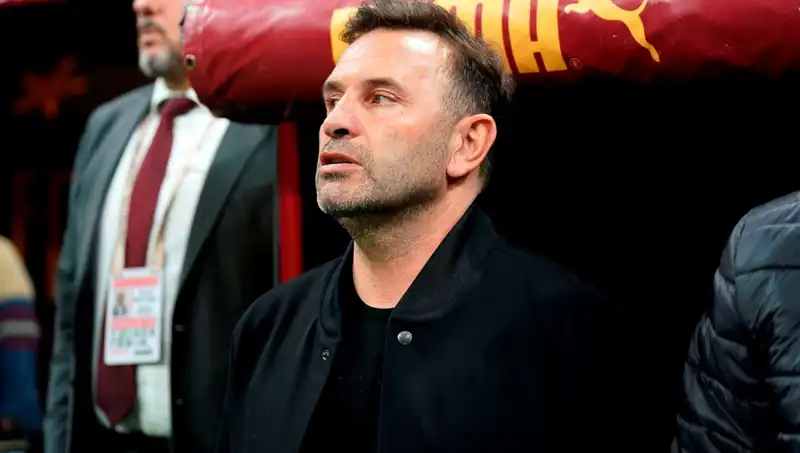 Galatasaray'da Okan Buruk'tan Merak Uyandıran Değişiklik Açıklaması!